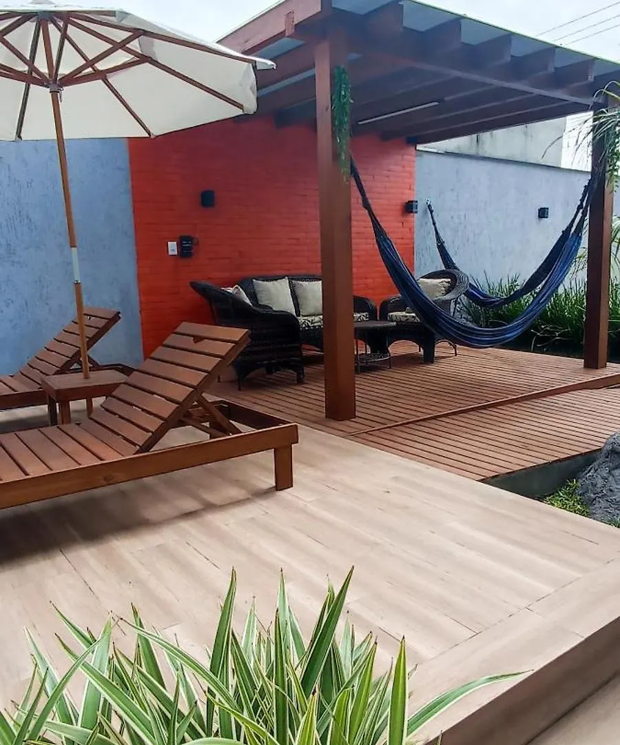 Sobrado Com 3 Suites, Piscina, Sala De Jogos, Playground, Garagem Para 4 Carros Florianópolis Brasil