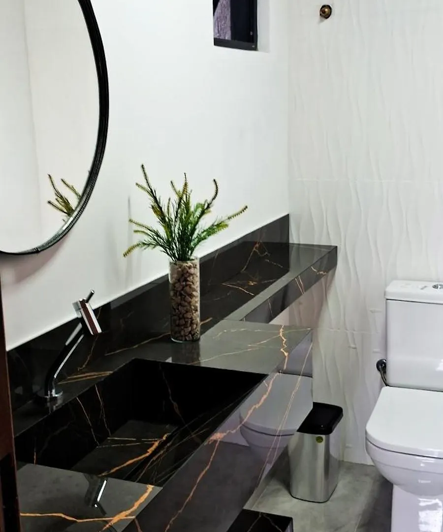 Сasa de vacaciones Sobrado Com 3 Suites, Piscina, Sala De Jogos, Playground, Garagem Para 4 Carros Florianópolis Brasil